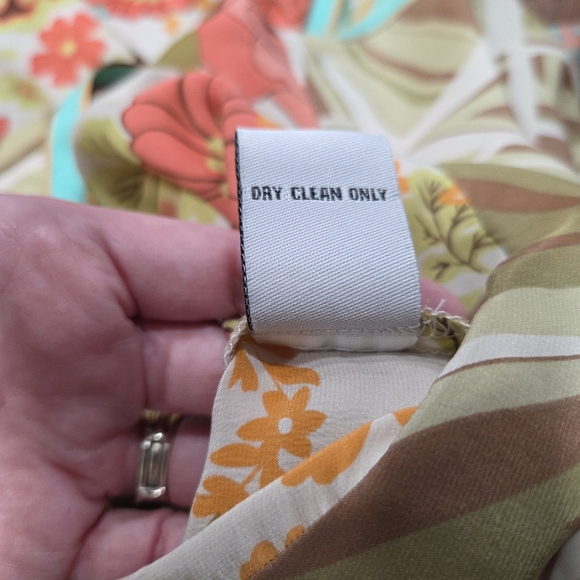 CAbi 100% Silk Floral Geometric Pattern Tie Front Kimono Size Medium - Picture 9 of 11